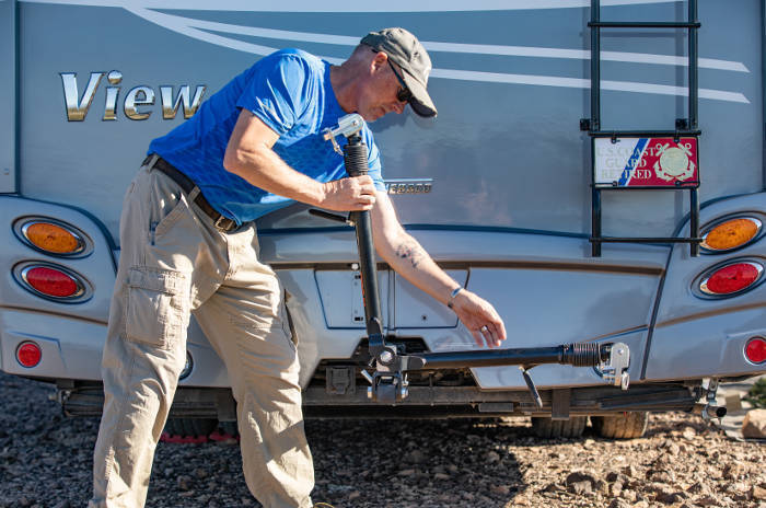 Adjustable Tow Bar on Motorhome