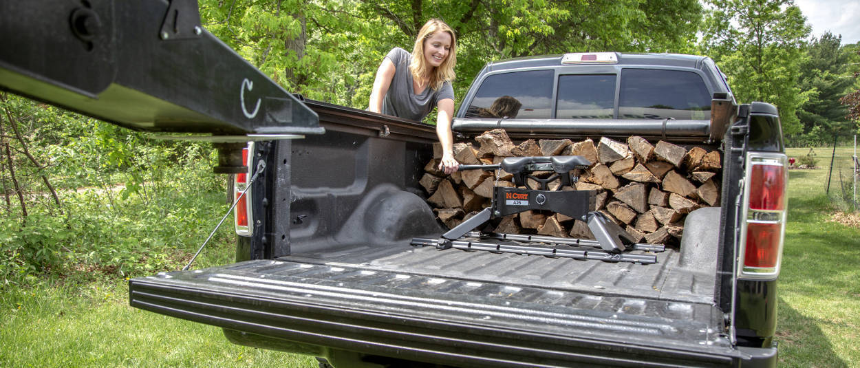 CURT 5th Wheel Hitch Truck Bed A25 Operation