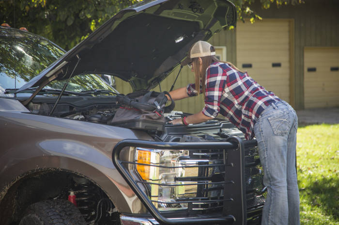 Maintenance Your Own 5th Wheel / Truck Setup