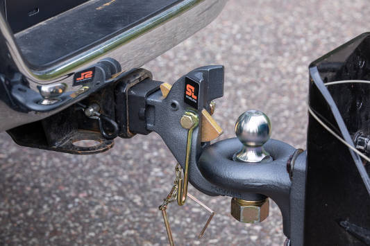 SecureLatch Operation - Pintle Auto-Lock