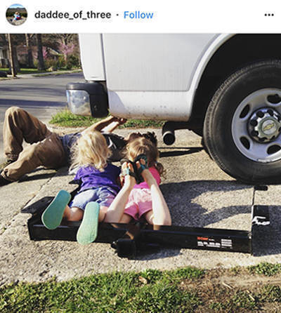 daddee_of_three CURT Receiver Hitch Instagram